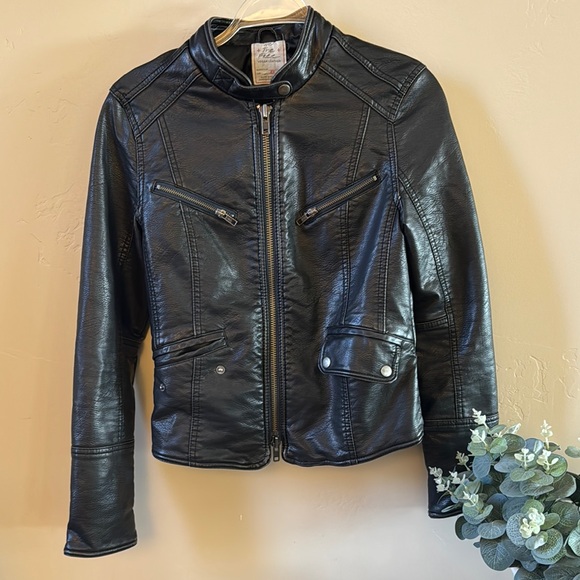 We The Free Jackets & Blazers - We The Free Free People Black Vegan Leather Jacket